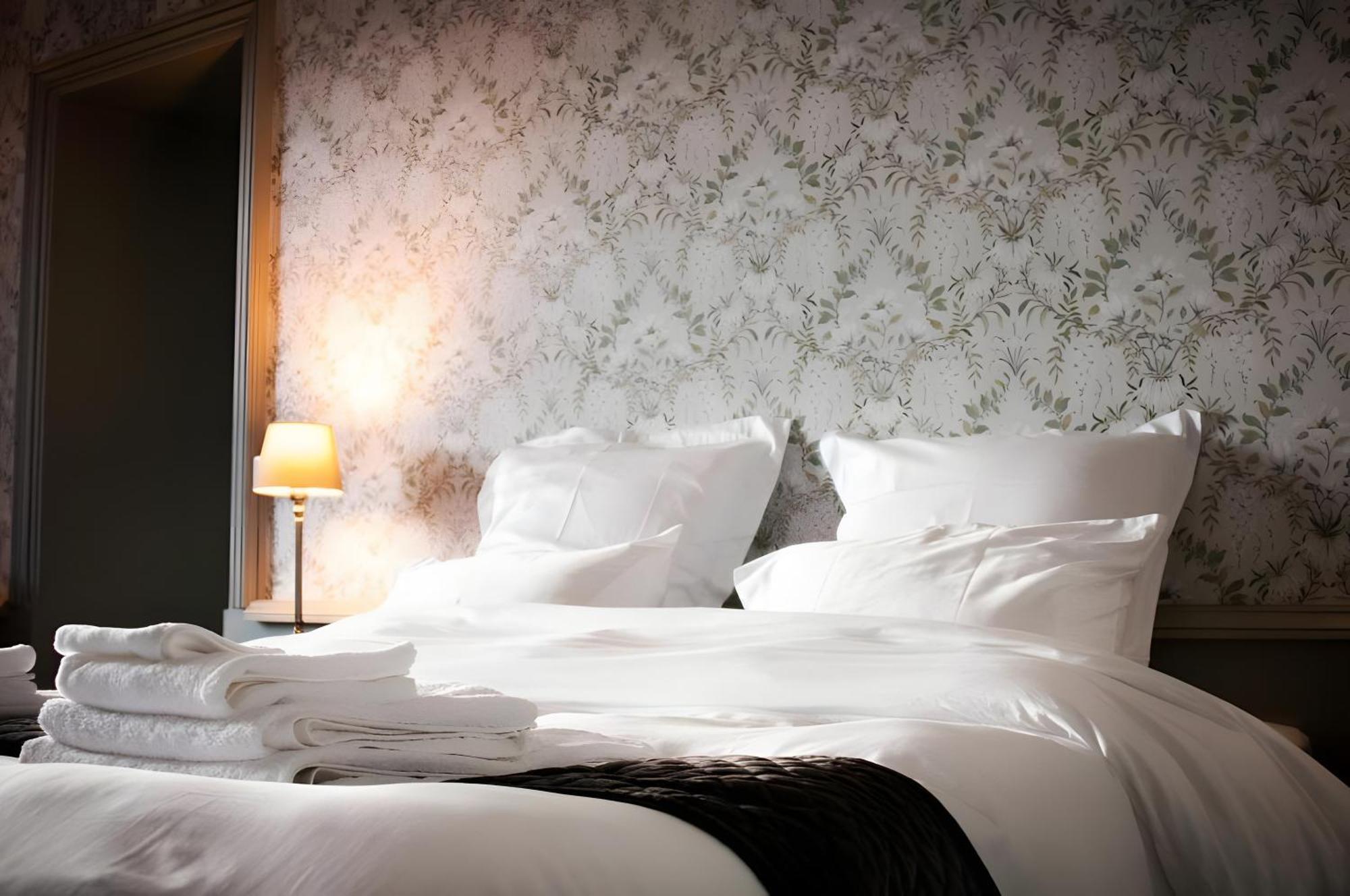 Domaine De La Briouse Bed & Breakfast Sanxay Екстериор снимка